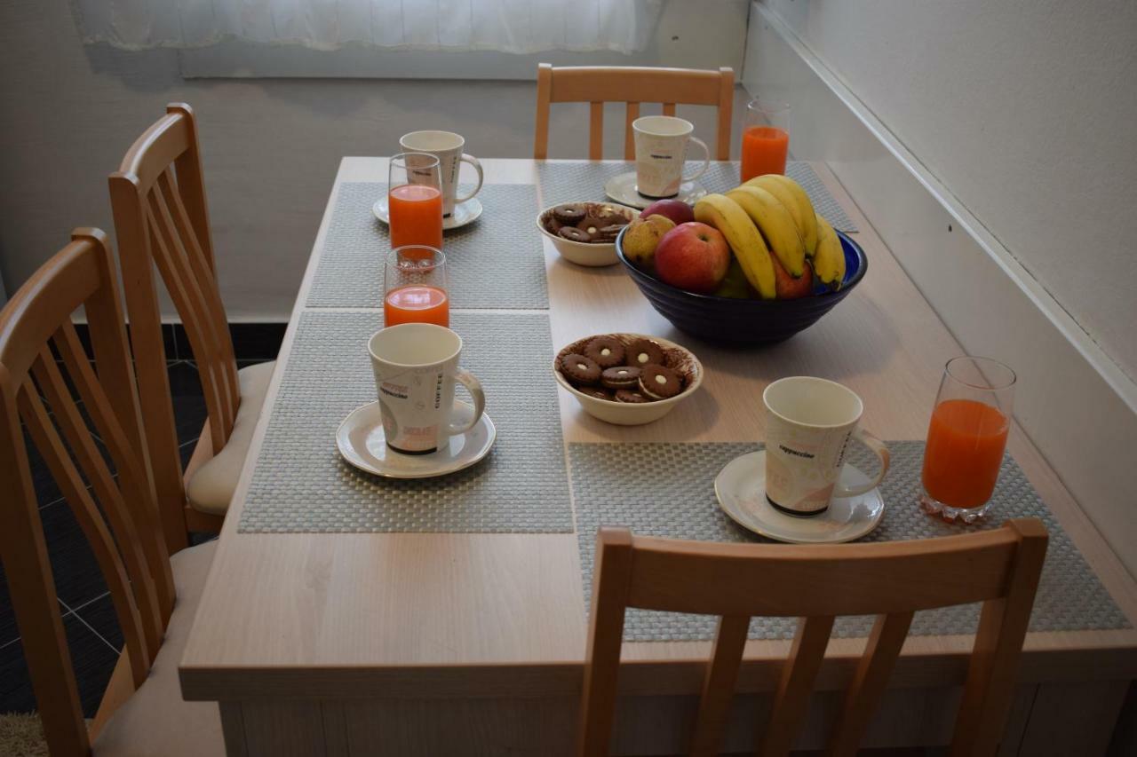 Mokošica Apartment Relax מראה חיצוני תמונה